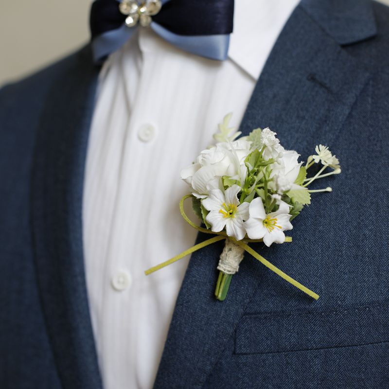 White Rose Corsage, Artificial Flower Corsage, Wedding Ceremony, Anniversary Ball, Formal Dinner Corsage