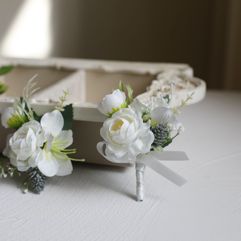 White Rose Corsage, Artificial Flower Corsage, Wedding Ceremony, Anniversary Ball, Formal Dinner Corsage