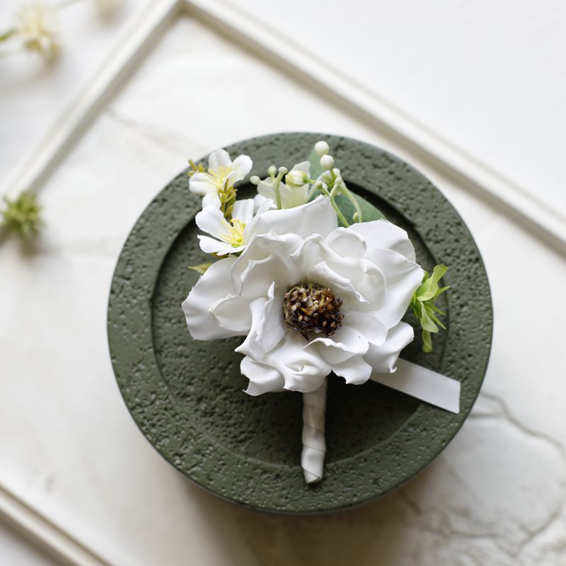 White Rose Corsage, Artificial Flower Corsage, Wedding Ceremony, Anniversary Ball, Formal Dinner Corsage