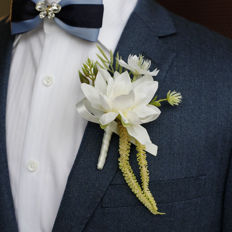 White Rose Corsage, Artificial Flower Corsage, Wedding Ceremony, Anniversary Ball, Formal Dinner Corsage